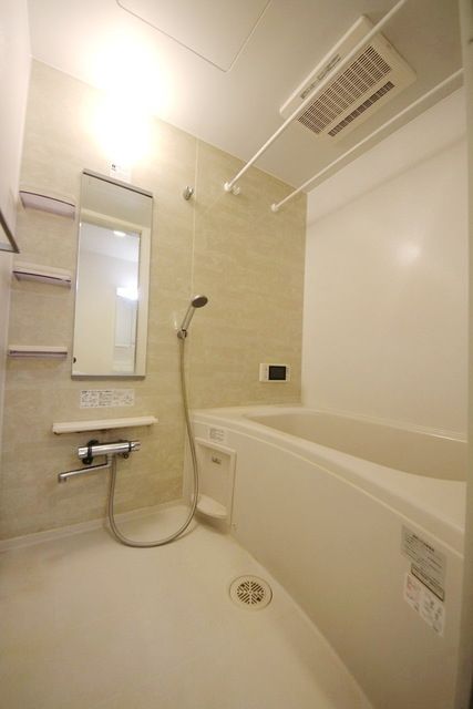 バス・シャワールーム