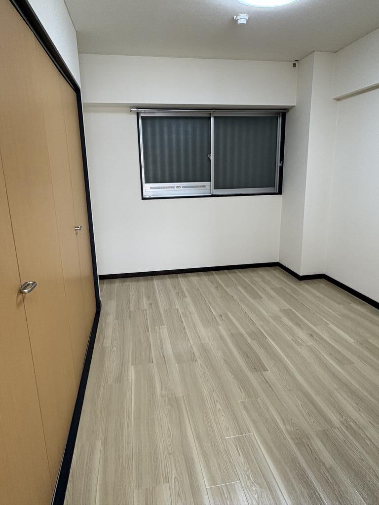 その他部屋・スペース　廊下側６帖