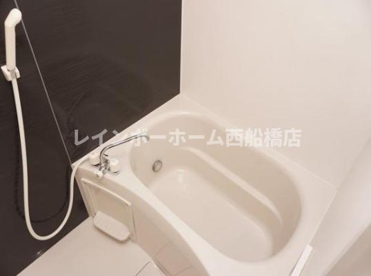 バス・シャワールーム　※別部屋参照写真になります。