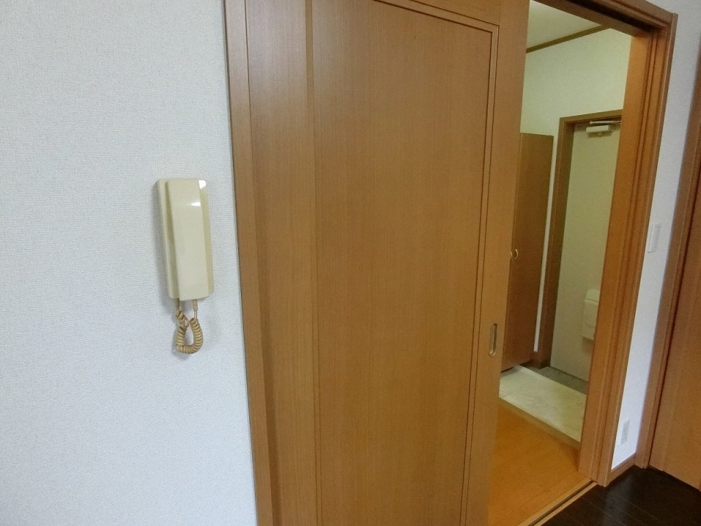 その他設備　インターホン完備