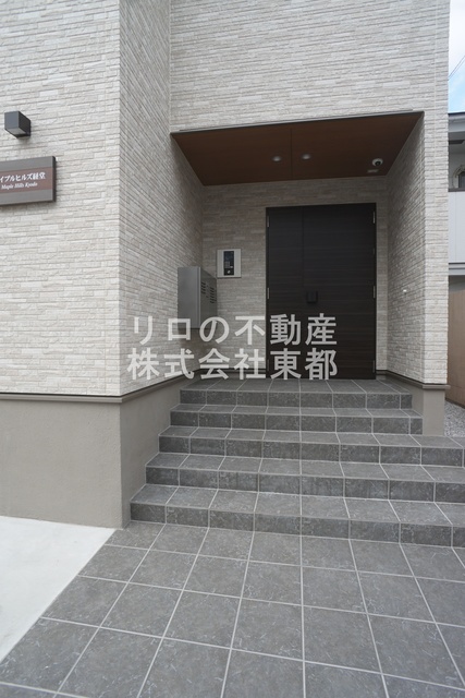 エントランス　エントランスをくぐると我が家です☆