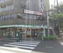コンビニ　ファミリーマート境南町二丁目店（コンビニ）まで414m