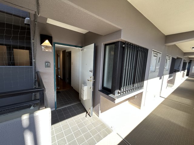 玄関　ゆったりとした玄関です
