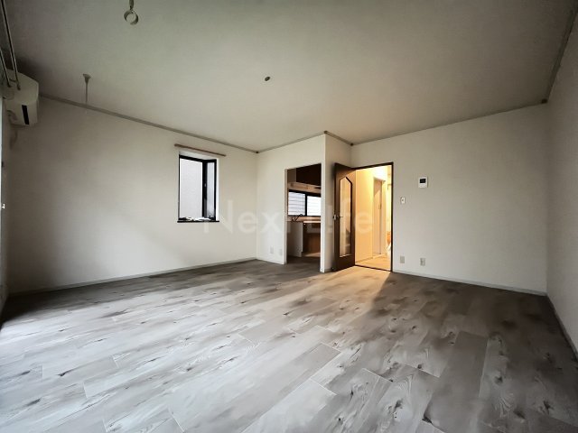 セジュールよもぎ Bの居間写真