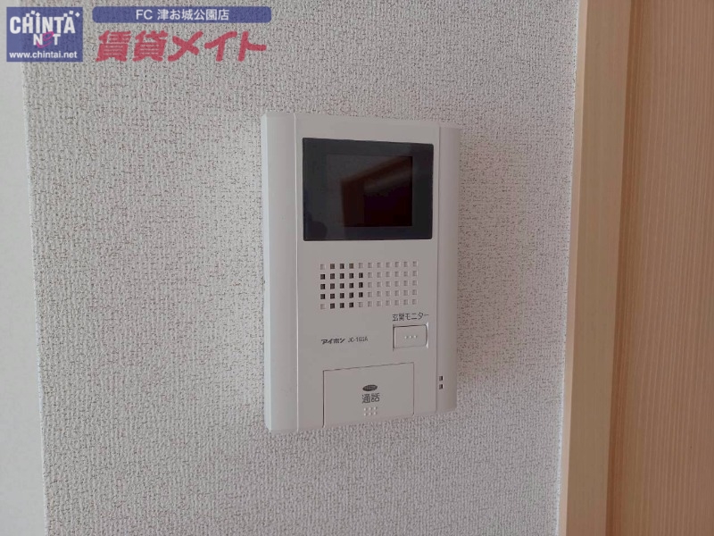 セキュリティ　同型参考写真