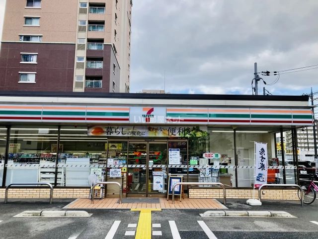 コンビニ　セブンイレブン 南草津店（コンビニ）まで75m