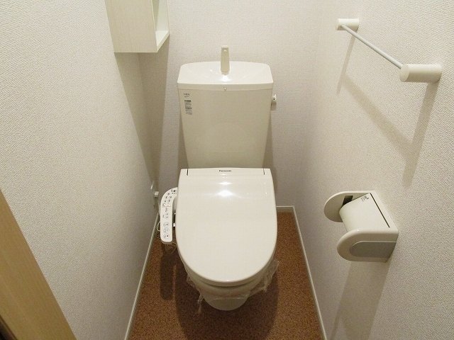 トイレ　トイレ