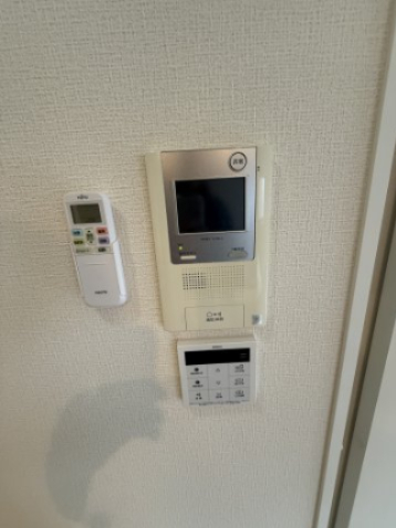 セキュリティ　退去前につき別のお部屋の写真です