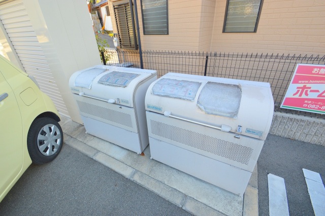 コンビニ　セブンイレブン船越南店（コンビニ）まで494m