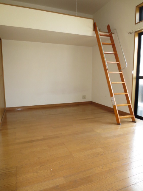 その他部屋・スペース　同タイプの別のお部屋の写真になります。