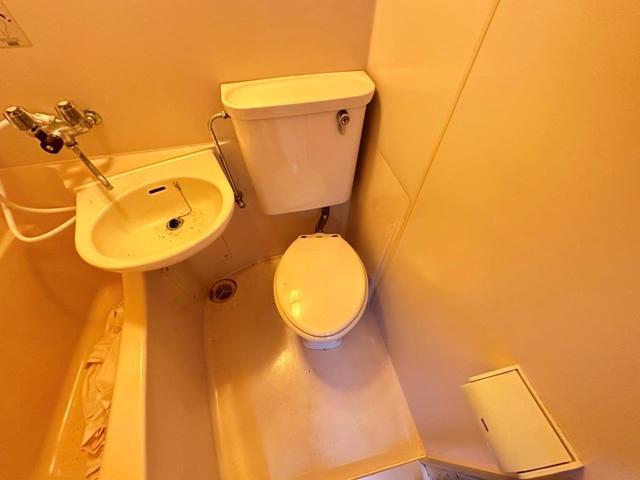 【広島市佐伯区楽々園のマンションのトイレ】