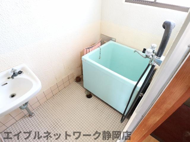 バス・シャワールーム　日々の暮らしに欠かせないお風呂です