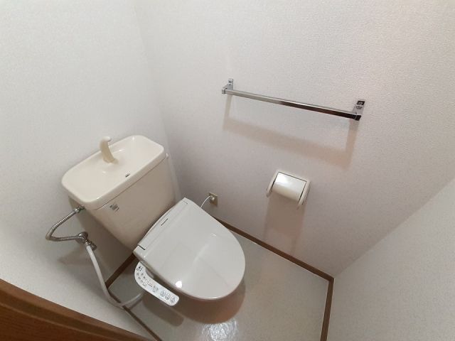 【相馬市西山のアパートのトイレ】