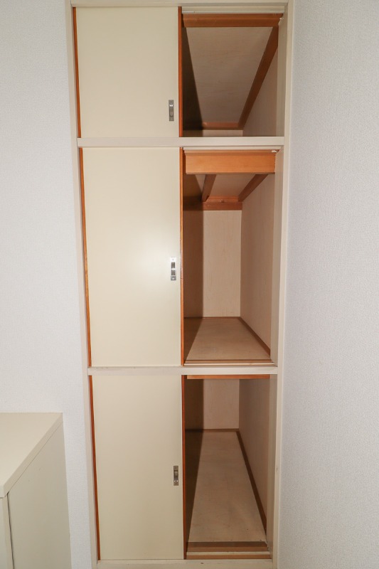 収納　図面と現状に相違がある場合には現状を優先