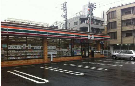 【広島市南区東雲本町のマンションのコンビニ】