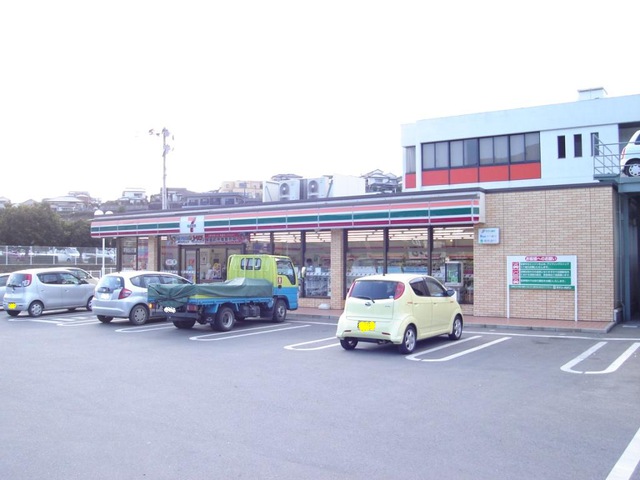コンビニ　セブンイレブン長崎中里町店（コンビニ）まで1157m