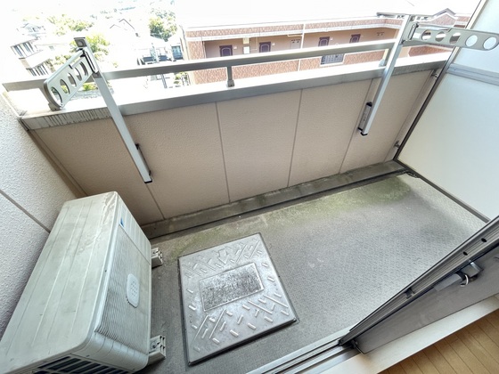 バルコニー　※別部屋の写真です