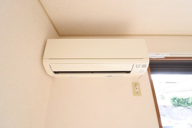 その他設備　エアコンは２基付いています