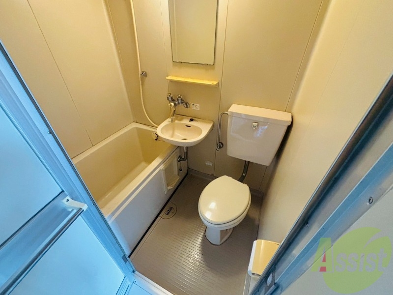 バス・シャワールーム