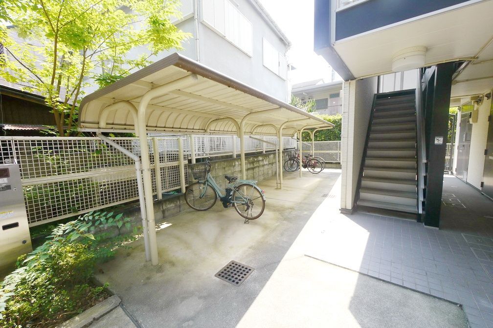 その他共有部分　エントランス内部