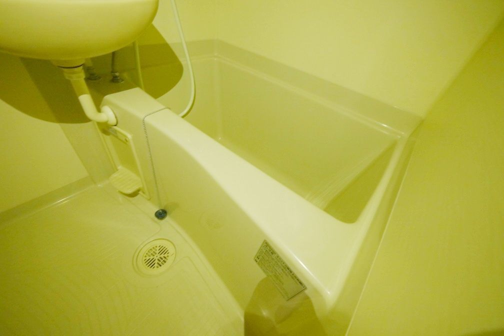 バス・シャワールーム　洋室