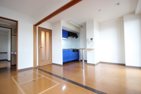 居室・リビング　※別部屋の写真です