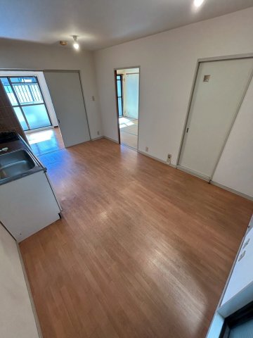 居室・リビング　ゆったり過ごせるリビングです