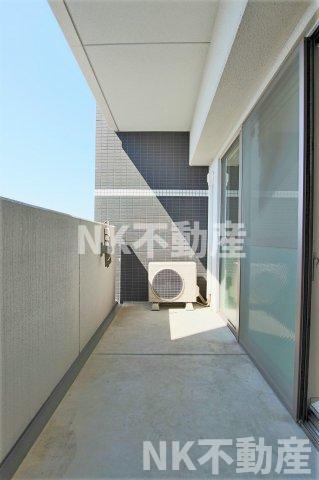 バルコニー　広々としたバルコニーです