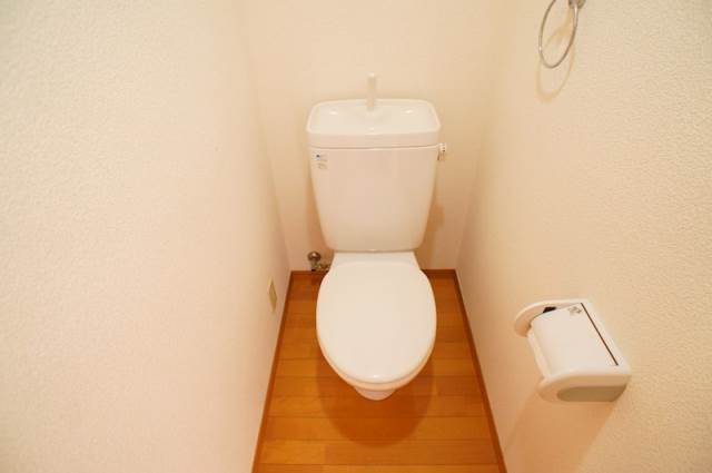 トイレ　別号室イメージ