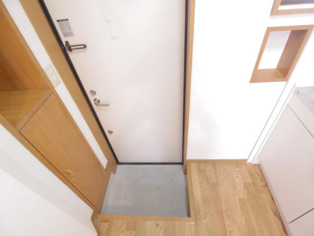 玄関　シンプルで使いやすい玄関です