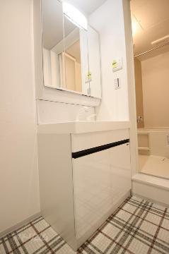 洗面設備　洗髪洗面化粧台