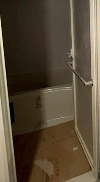 バス・シャワールーム　バスルーム