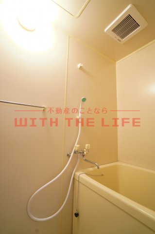 バス・シャワールーム　お風呂で日々の疲れを落としましょう