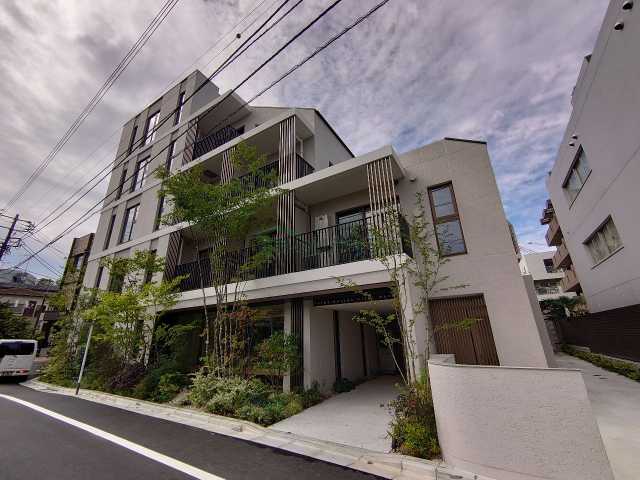 建物外観　プライムメゾン西早稲田