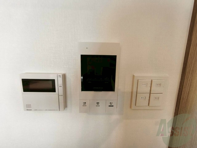 セキュリティ　モニタ付インターホンでセキュリティ面も安心です。