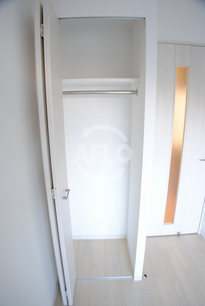 収納　スワンズシティ福島グランデ　収納