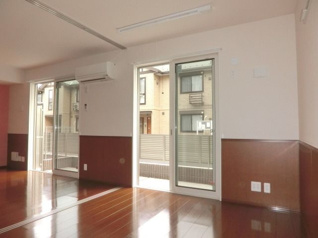 その他部屋・スペース　リビングとつなげてお使い頂けます