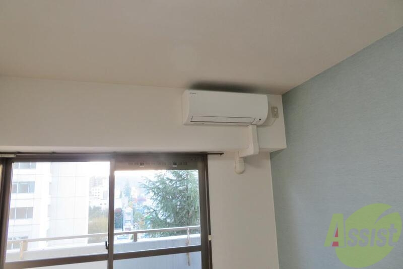 その他設備　エアコンはもちろん付いています。夏も便利です。