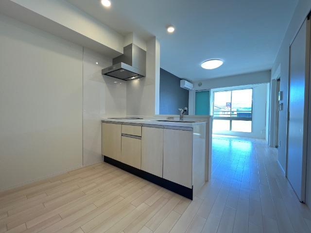 キッチン　キッチン（イメージ）