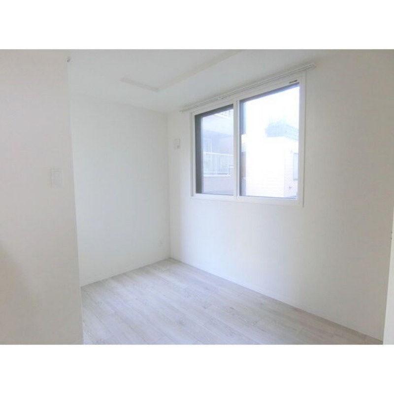 その他部屋・スペース　明るい洋室、寝室にどうぞ♪