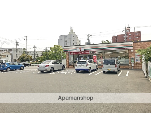 コンビニ　セブン－イレブン大府共和町店（コンビニ）まで247m