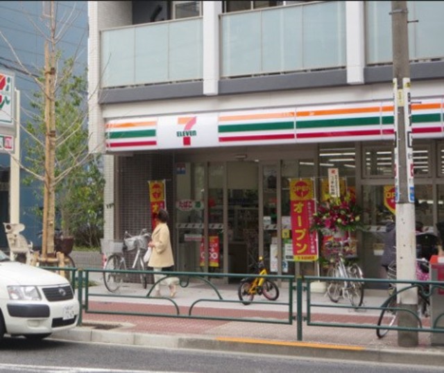 コンビニ　セブンイレブン新宿下落合3丁目店（コンビニ）まで447m