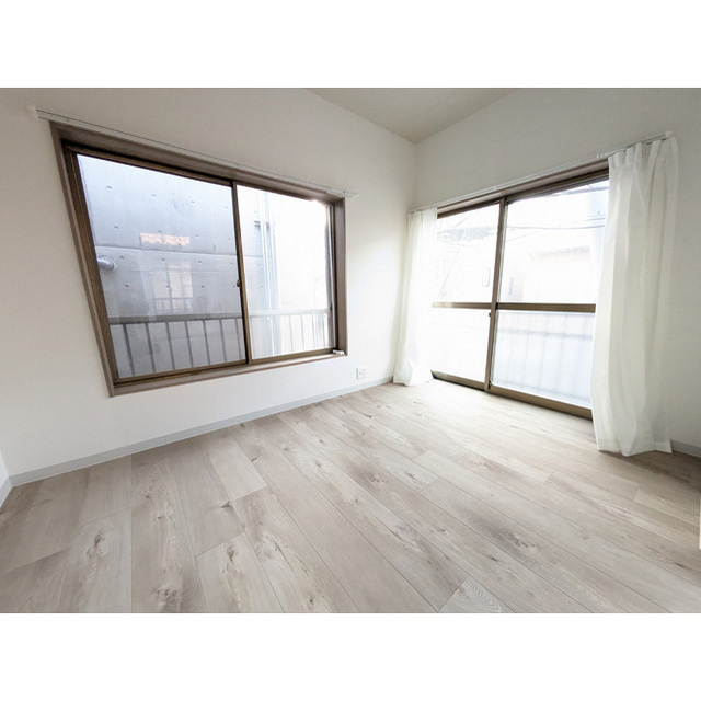 居室・リビング　洋室