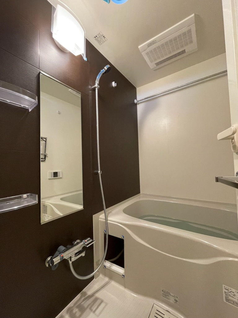 バス・シャワールーム　日々の暮らしに欠かせないお風呂です
