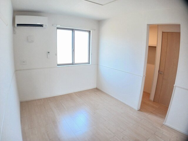 その他部屋・スペース　明るい色調の室内です