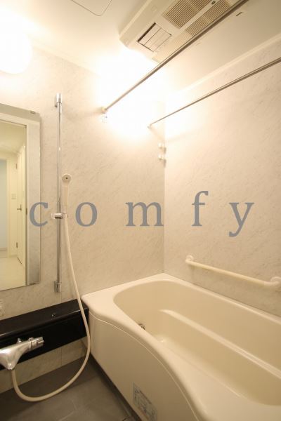 バス・シャワールーム　追炊き浴室乾燥機付きバス