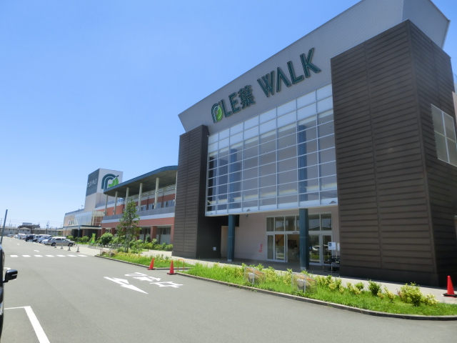 ショッピングセンター　プレ葉ウォーク浜北（ショッピングセンター）まで323m