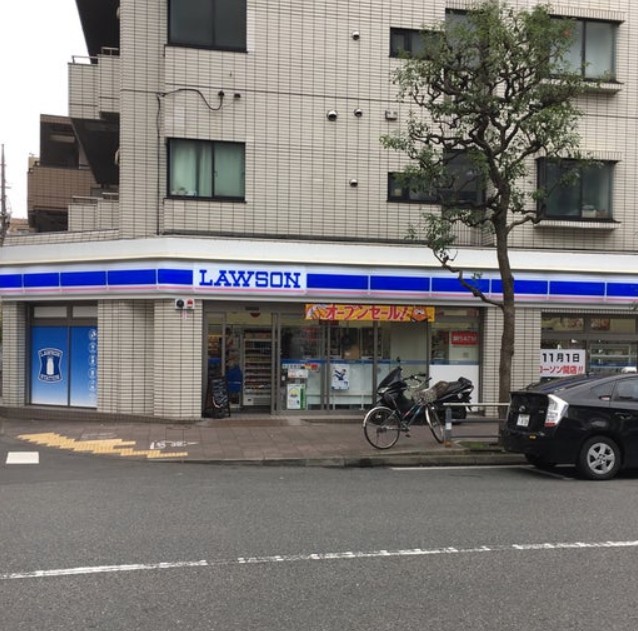 コンビニ　ローソン 大森北八幡通店（コンビニ）まで564m