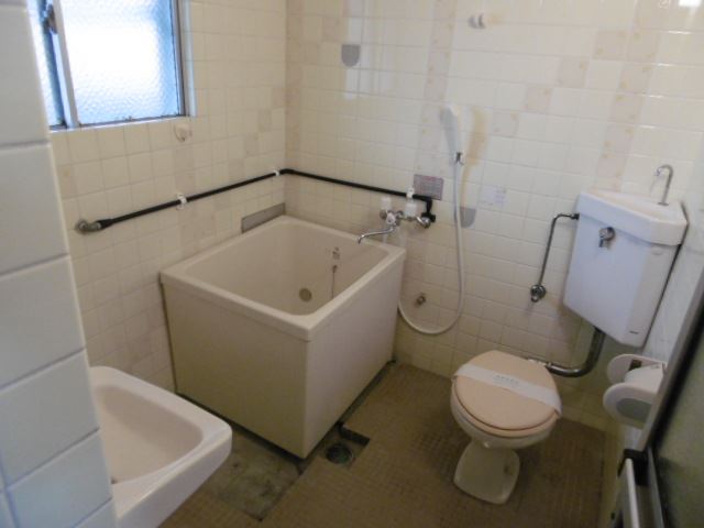 バス・シャワールーム　水周りが一箇所に纏まっています