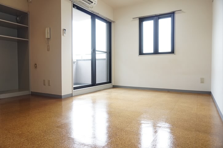 居室・リビング　別号室の参考写真となります